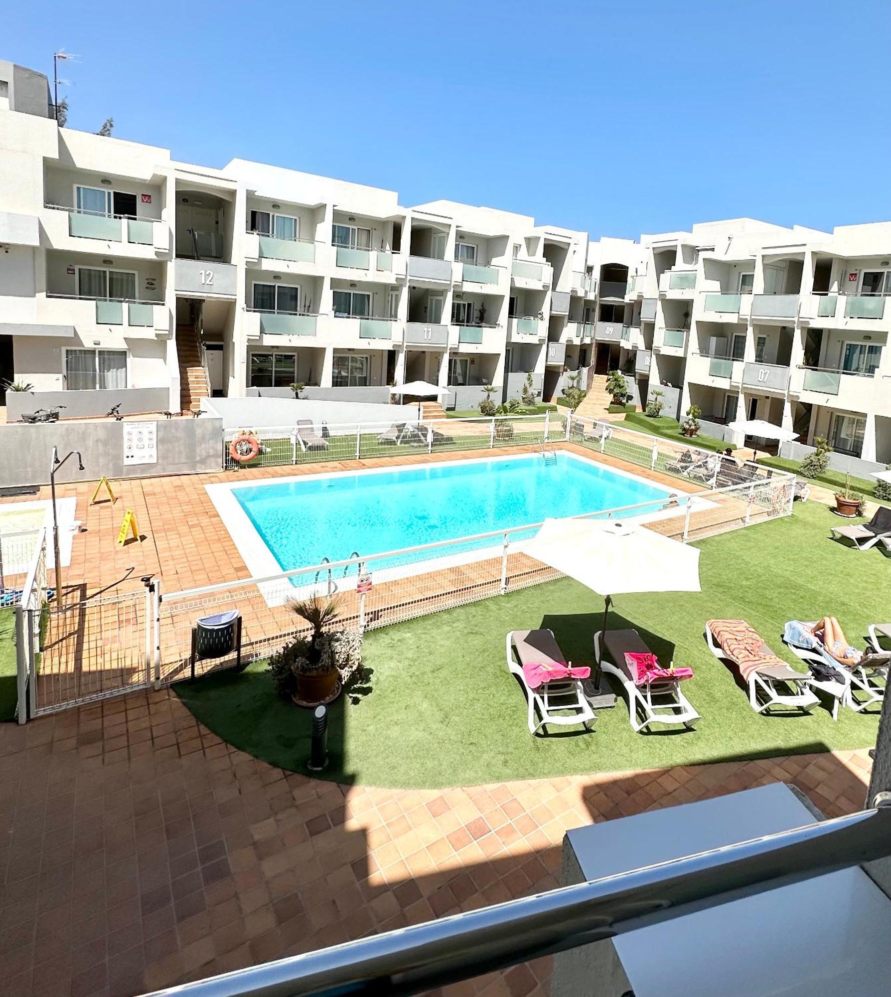 Tutti Frutti Con Piscina, Terraza Soleada Privada, Primera Planta Y Wi-Fi Корралехо Екстер'єр фото